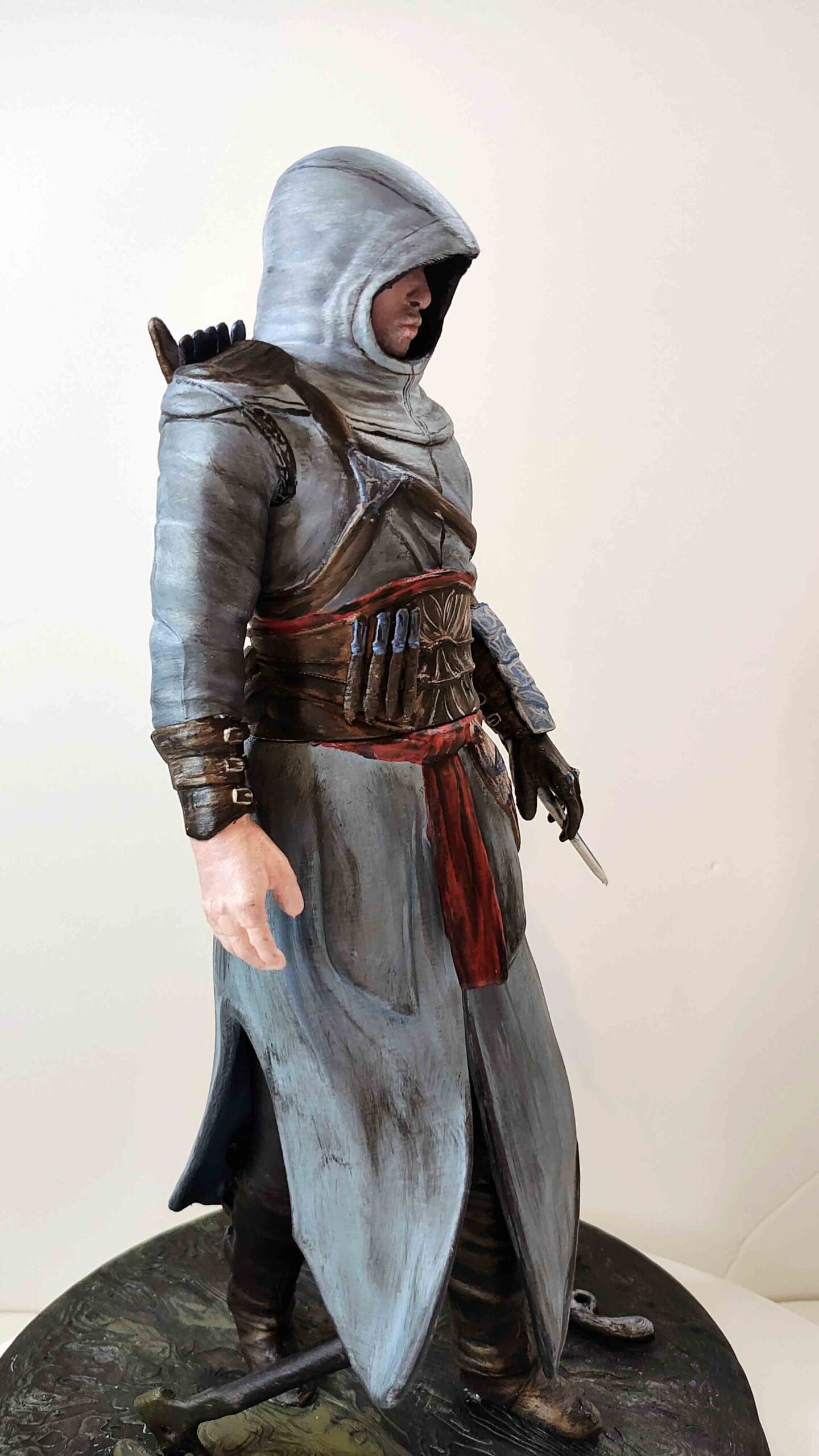 🗡️🕊️ فیگور اساسینز کرید 1 (Altair) | ارتفاع ۳۰ سانتی‌متر | جنس PLA