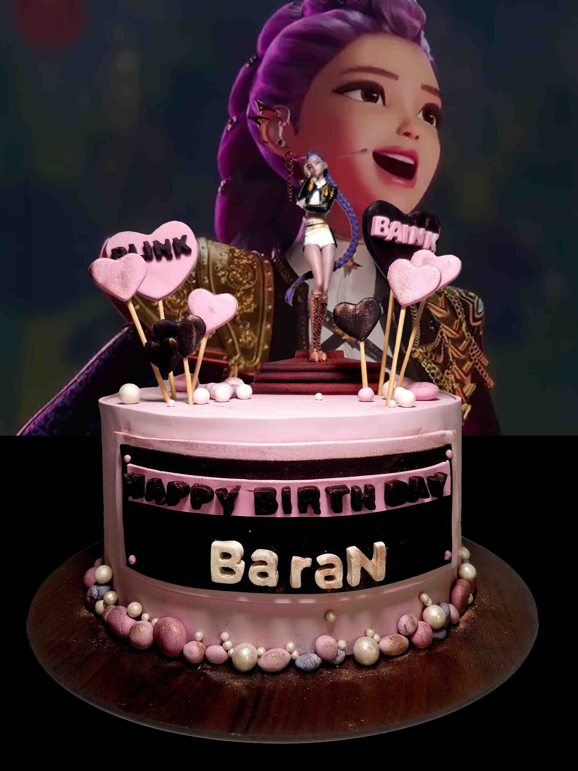🎂💜 کیک فیگور یوهولند طرح Rumi Demon Hunter...