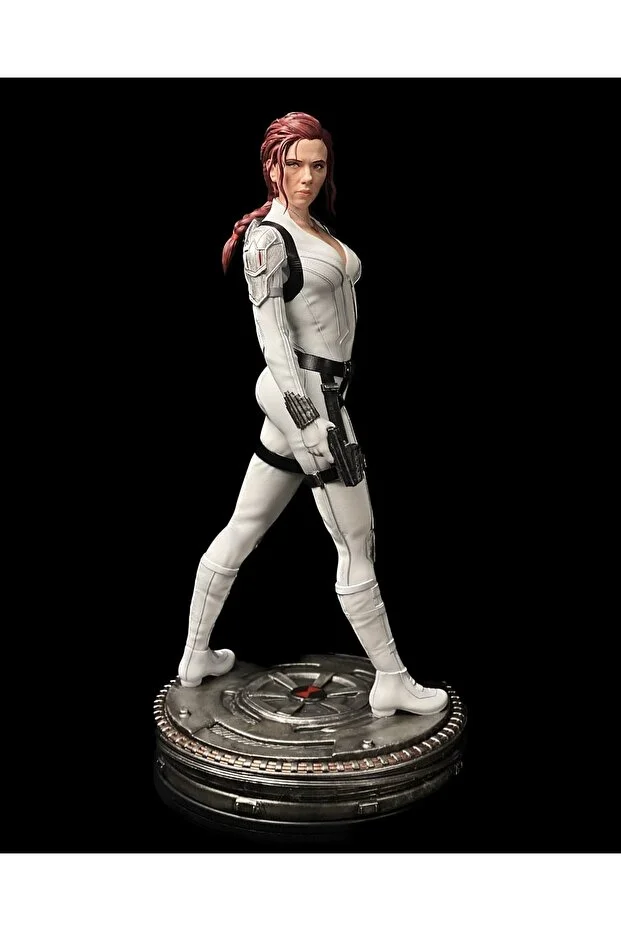 🕷️❄️ فیگور بیوه سیاه اسکارلت جوهانسن Black Widow...